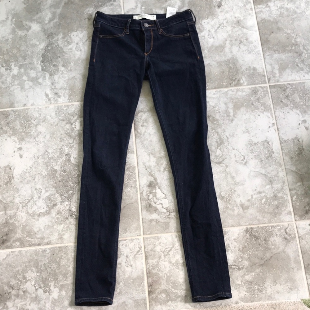 A&F skinny jeans!